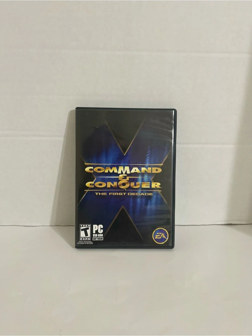 Command & Conquer: The First Decade PC Windows 2006 Complete w 1 Posters Inserts